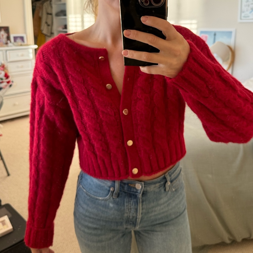 Gap × Cult Gaia Cropped Cable-Knit Cardigan